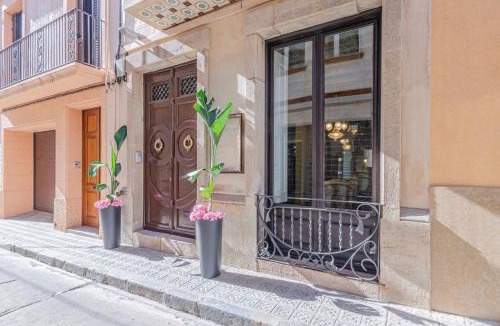 Canet de Mar Villa | Luxury villa next to the beach