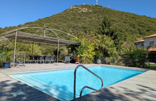 Saint-Bres House | Luxury villa with pool and view of the Cévennes mountains