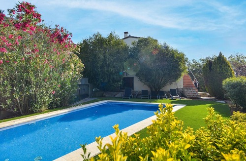 Calonge Cottage | Luxury Villa with Private Pool and Wi-Fi