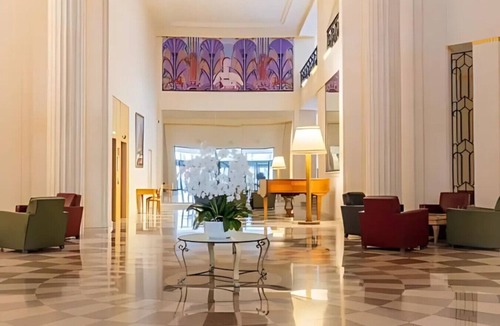 Chaussee-d'Antin Apartment | Madeleine - Opéra - Galeries Lafayette - Studio