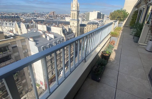 Quartier de la Folie-Mericourt Apartment | Magnificent Penthouse panaramic view of Paris