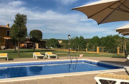 Fontcoberta Cottage | Magnificient 19th century country house with pool, barbecue porch, garden,.