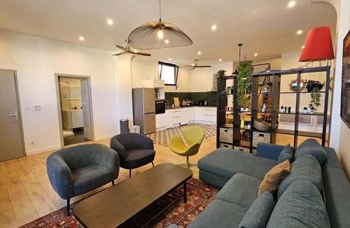 Saint-Martin Apartment | Magnifique Loft Proche Centre-ville et Gare