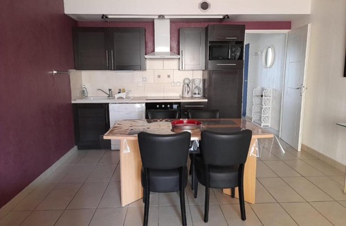 Les Hauts de Canet Apartment | Magnifique T2 au cœur d'un joli village de vacance Sierra. N 244