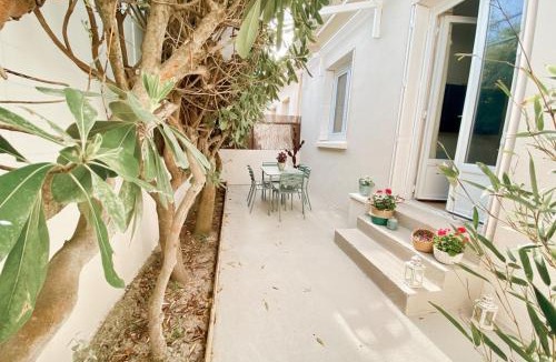 Le Port House | Maison 2 chambres à la plage avec jardin