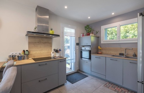 Lathuile House | Maison 8-10 Personnes Proche Lac D'annecy