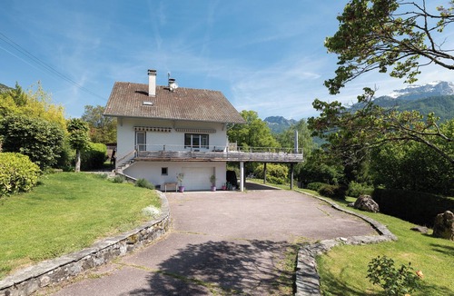 Lathuile House | Maison 8-10 Personnes Proche Lac D'annecy