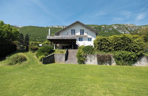 Lathuile House | Maison 8-10 Personnes Proche Lac D'annecy