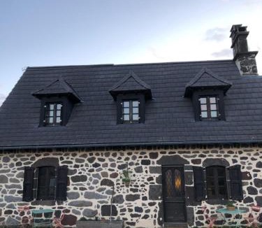Saint-Cirgues-de-Jordanne House | Maison avec vue incroyable au coeur des Volcans d'Auvergne