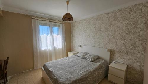 Saint-Esteve House | Maison avec 3 chambres et jardin