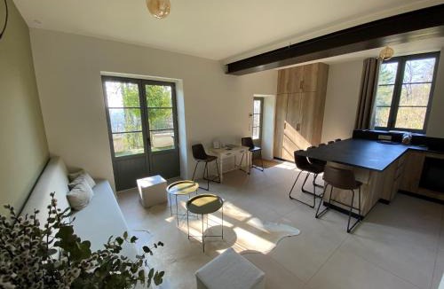Saint Clair Villa | Maison bohème chic de 3 suites face à la cité internationale