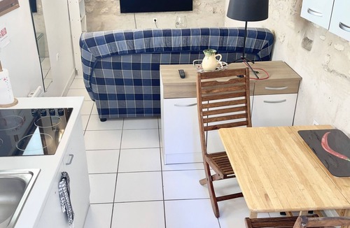 Quartier de la Maison-Blanche House | Maison Butte aux Cailles 40m2 Dans 1 Ancien Couvent
