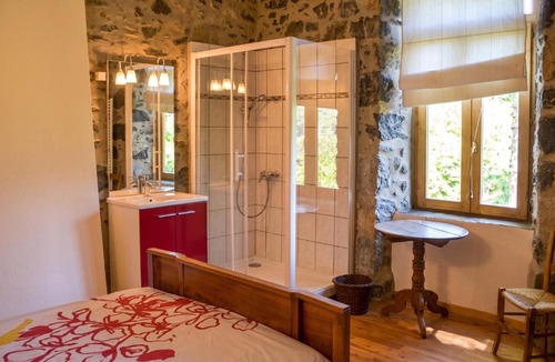 Gembrie House | Maison charmante à Gembrie + Piscine partagée & vue montagne