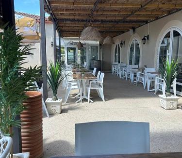 Gallargues-le-Montueux House | Maison coquette camarguaise
