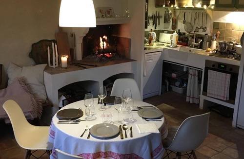 Mirabel-aux-Baronnies House | Maison du Four: Attractive French village house with balcony & Baker around the corner
