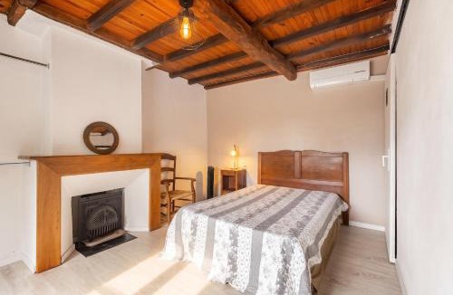Puycelci House | Maison de charme à Puycelsi avec jardin et barbecue