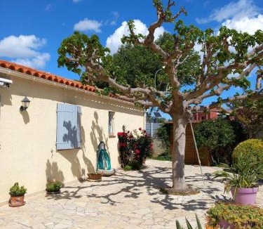 Claira House | Maison de vacances avec 4 chambres-Piscine-Clim-WiFi