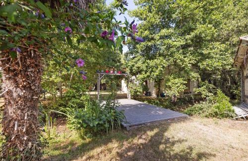 Lesparre-Medoc House | Maison de vacances De La Cascade