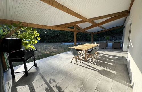 Biganos House | Maison de Vacances sur le Bassin D'arcachon