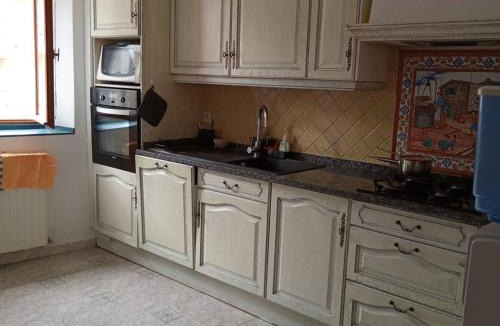 Le Chateau House | Maison de village climatisée, terrasse, 6-8 pers, Canet-en-Roussillon - FR-1-696-94