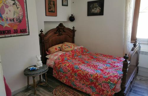 Ustou House | Maison de village à la montagne
