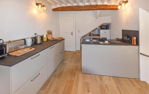 Rustrel House | Maison En Pierres