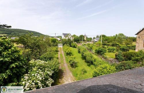 Laissac House | Maison indépendante avec parc privé à Laissac