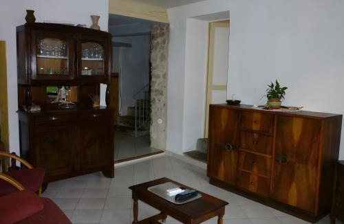 Brantes House | Maison La Joubarbe, 5 Personnes