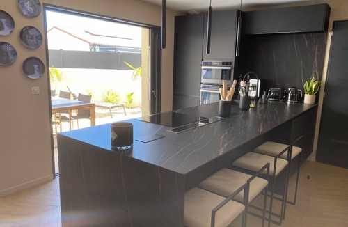 Vic-la-Gardiole House | Maison la volupté 2 kms from the wild beach of Les Aresquiers