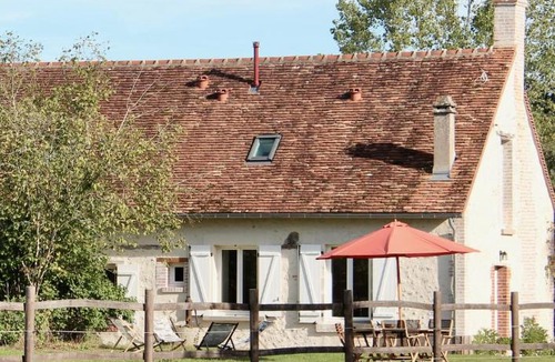Fontaines-en-Sologne Apartment | Maison Moz - Entre Chambord & Cheverny