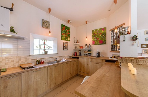 Saint-Jorioz House | Maison Ondine - Logement familial à deux pas du lac et des commerces