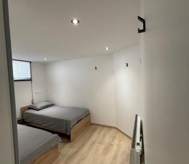 Chanac House | Maison rénovée 6 personnes 3 Chambres