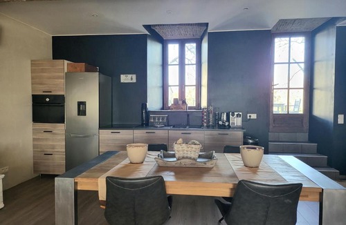 La Courtete House | Maison rénovée typique, au calme, piscine.