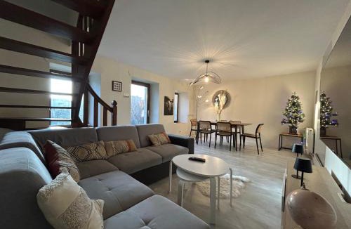 Les Mollettes House | Maison spacieuse entre lacs et montagnes