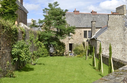 Hede House | Maison19 th, atypical and contemporary, Brittany Romantic