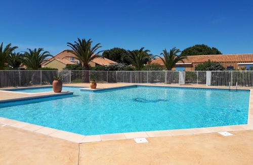 Saint-Cyprien Plage House | MARINES DU ROUSSILLON Villa en duplex très calme en résidence privée avec piscine - M65