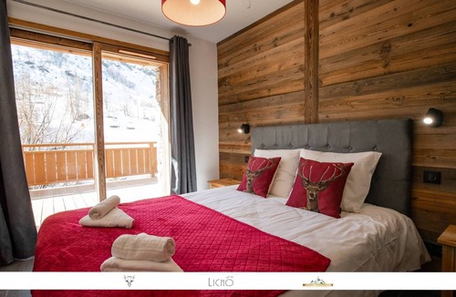 Bonneval-sur-Arc Apartment | Marmotte 3 - South facing apartment up to 12 guests at the foot of the slopes