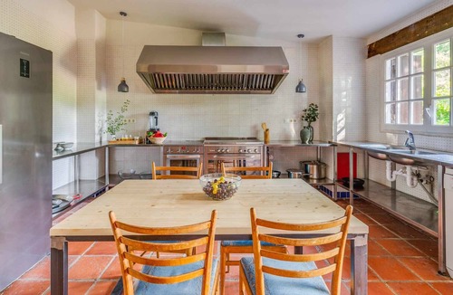La Llacuna House | Masía Ventanell Casa Mirador