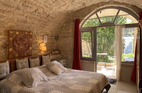Barjac House | Mas Escombelle - Charming rooms & yurts in the heart of nature
