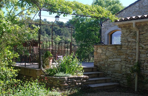La Roque-sur-Pernes House | Mas provençal with swimming pool