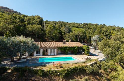 La Garde-Freinet Villa | Mas Provençal 10 Personnes Vue Mer avec Piscine