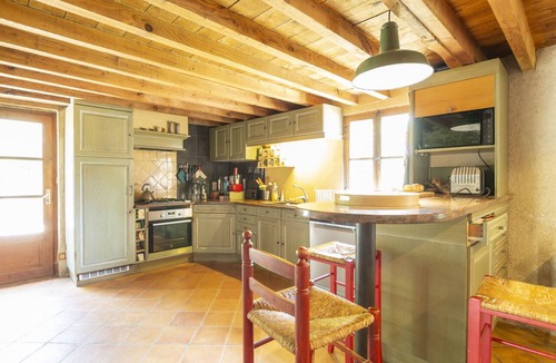 Ille-sur-Tet Villa | Mas Ronquet - with private swimming pool ideal for a walking or cycling holiday!