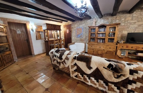 Querol Cottage | Masia CAN Tronc Casa Rural Tranquila,disfrutar en la Naturaleza en Familia
