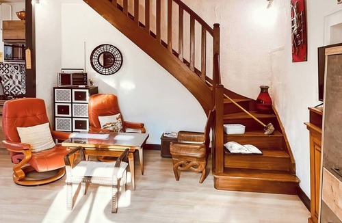 Marcoles House | Medieval village house, 2bedroom, 4pers, garden
