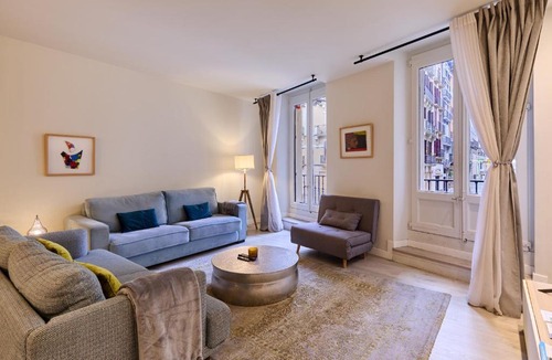 Old Town Apartment | Mercaderes 9 by Clabao