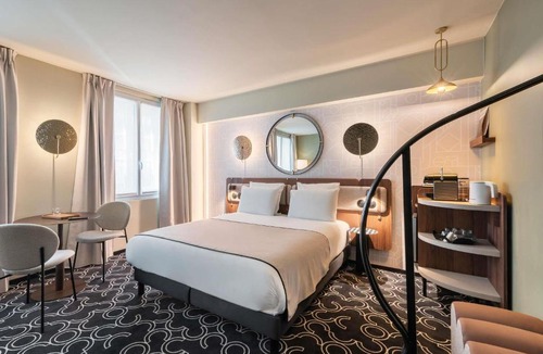 Quartier de la Porte-Saint-Denis Hotel | Mercure Paris Opera Grands Boulevards