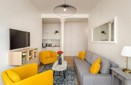 Quartier du Mail Apartment | Merveil - Family Suite - Louvre - Sentier II