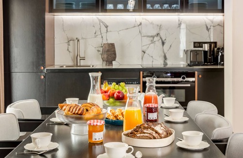 Strasbourg -Saint-Denis Apartment | Merveil Luxury Suite - Bvd Saint Denis