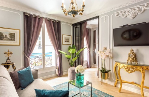 Faubourg-du-Roule Apartment | Merveil - Luxury Suite -Champs Elysees-Ponthieu II