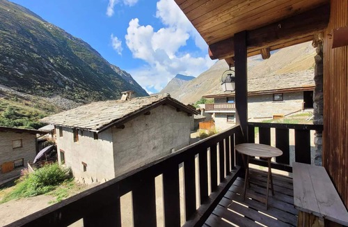 Bonneval-sur-Arc Apartment | Mezzanine Studio - Sleeps 4